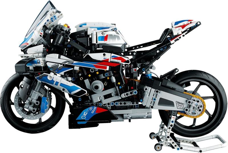 1920 db-os BMW M 1000 RR