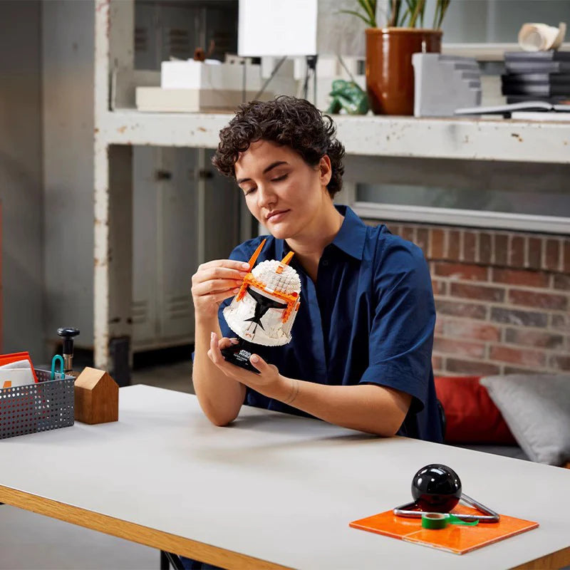 766 db-os Cody klónparancsnok sisak