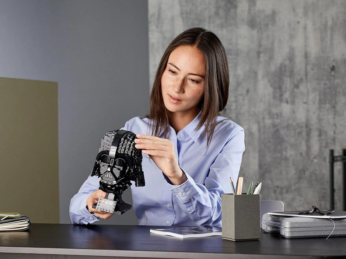 959 db-os Darth Vader sisakja