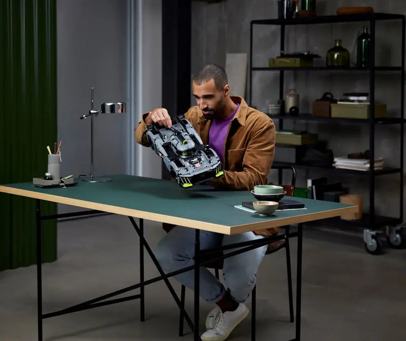 1775 db-os PEUGEOT 9X8 24H Le Mans hibrid hiperautó